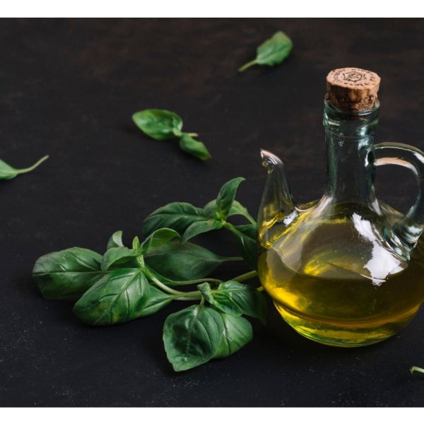 Imagen sobre ¿Para qué sirve el aceite con orégano?